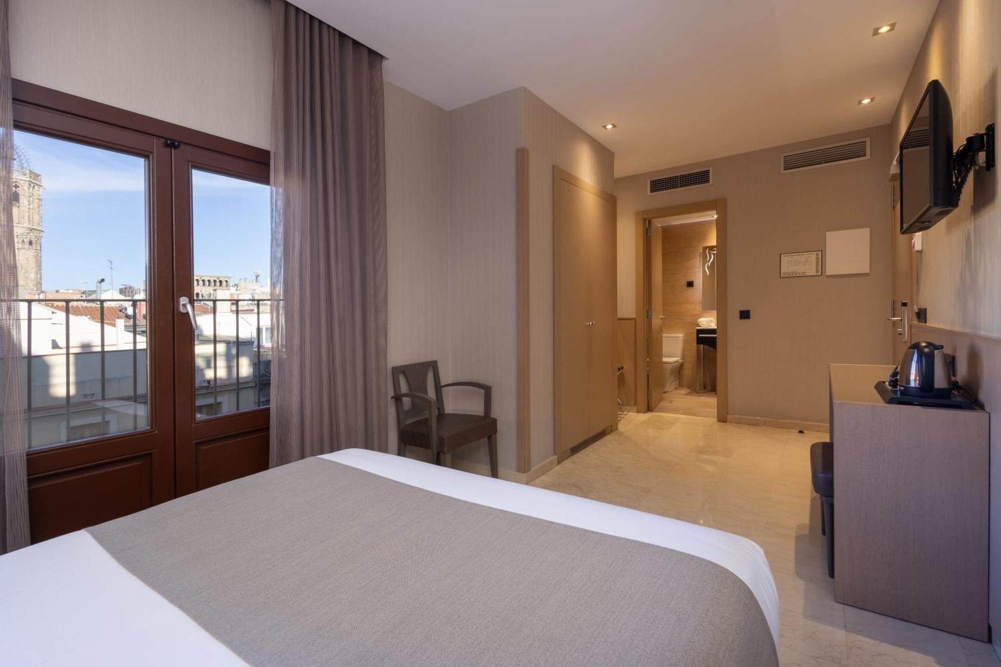 Gran Barcino Hotell 4*